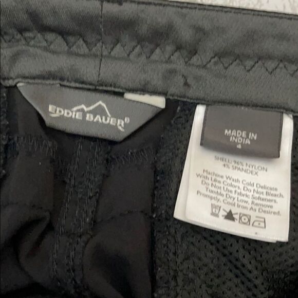 Eddie Bauer Black Nylon Hiking Capris 4 - Picture 5 of 5